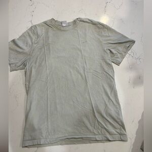 Nike Men’s Embroidered Swoosh Tshirt